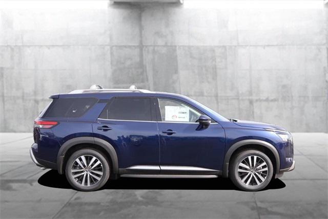 new 2025 Nissan Pathfinder car, priced at $52,180