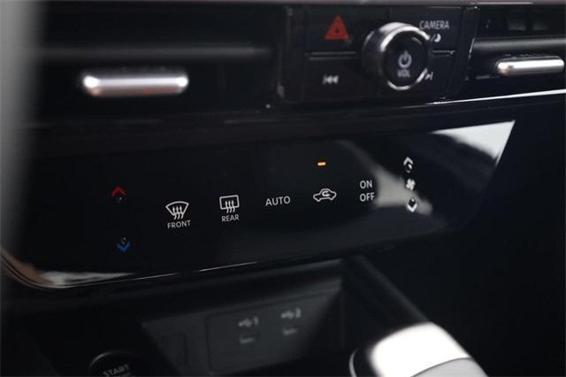new 2025 Nissan Kicks car, priced at $27,785