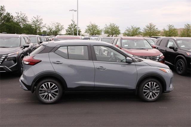 new 2024 Nissan Kicks car, priced at $24,354