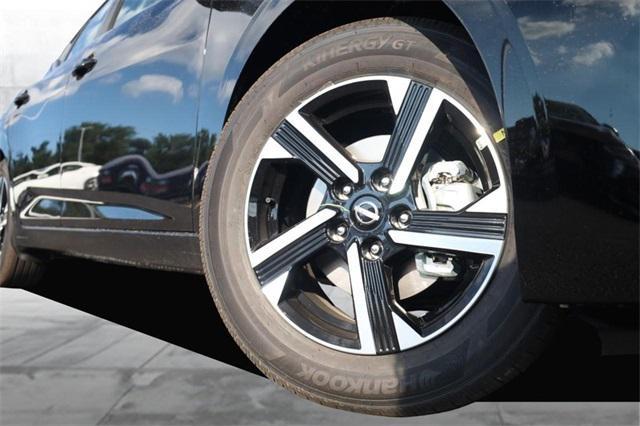 new 2025 Nissan Sentra car, priced at $22,215