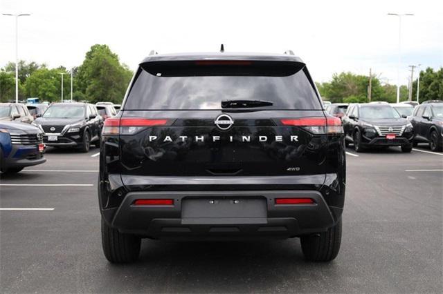 new 2025 Nissan Pathfinder car, priced at $37,280