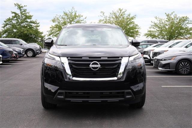 new 2025 Nissan Pathfinder car, priced at $37,280