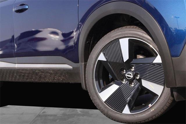 new 2025 Nissan Kicks car, priced at $31,540
