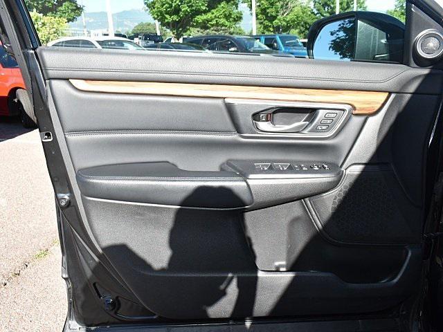 used 2017 Honda CR-V car, priced at $17,077