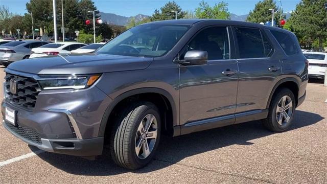 new 2025 Honda Pilot car, priced at $48,220