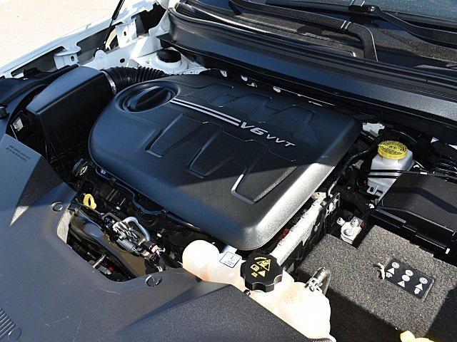 used 2021 Jeep Cherokee car, priced at $22,595