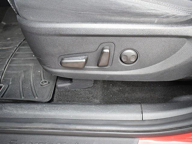 used 2020 Hyundai Santa Fe car, priced at $20,516
