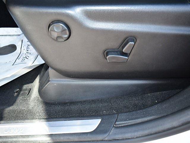 used 2014 Jeep Grand Cherokee car, priced at $12,765