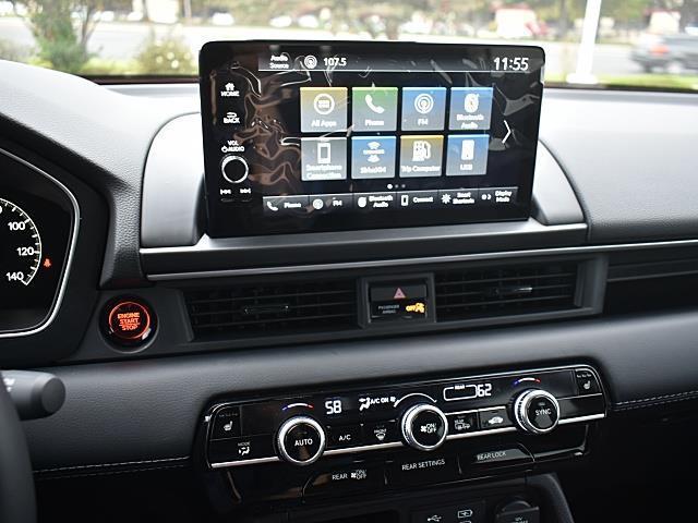 new 2025 Honda Pilot car, priced at $47,550