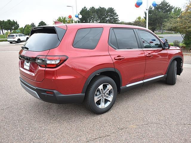 new 2025 Honda Pilot car, priced at $47,550