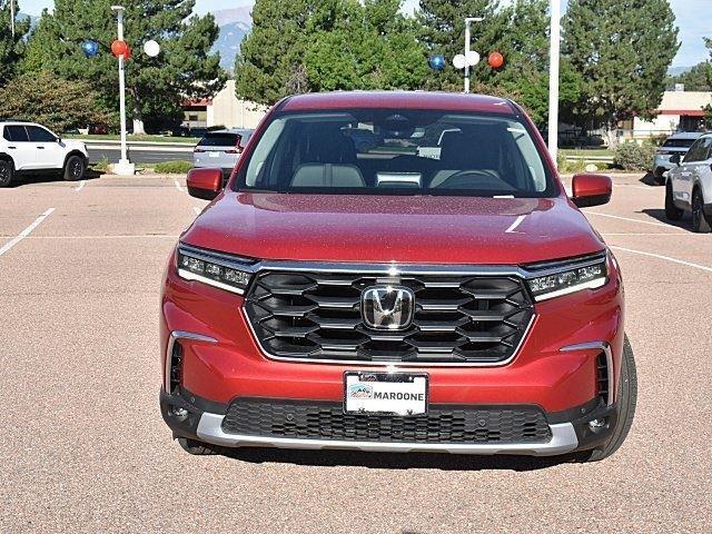 new 2025 Honda Pilot car, priced at $48,280