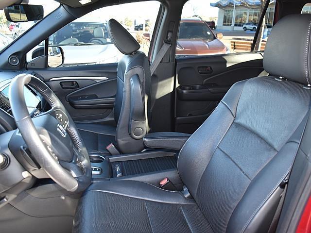 used 2022 Honda Passport car, priced at $30,713