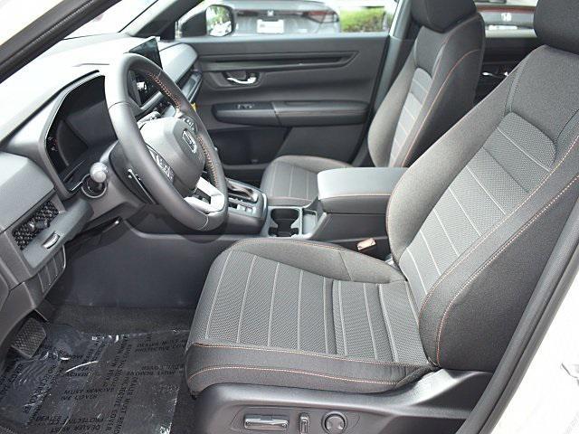 new 2026 Honda CR-V Hybrid car, priced at $39,775