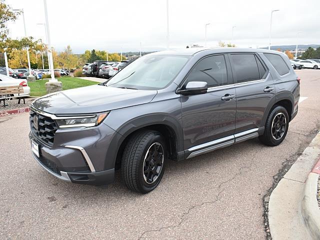 used 2025 Honda Pilot car, priced at $40,966