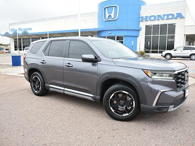 used 2025 Honda Pilot car, priced at $40,966