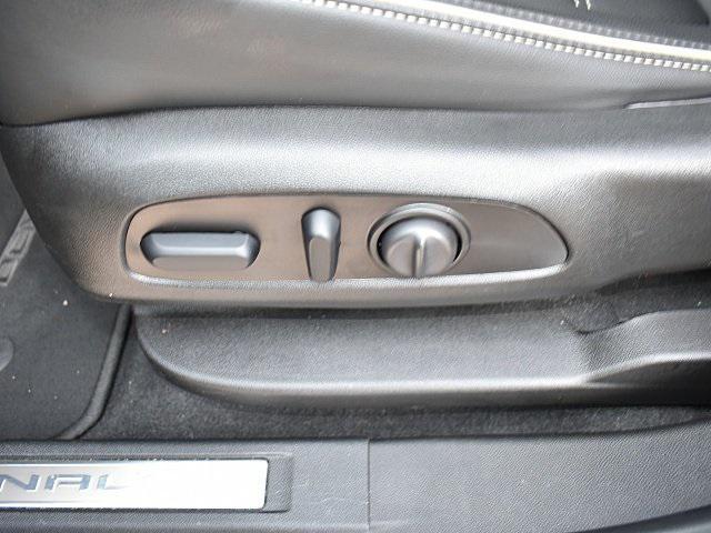 used 2021 GMC Acadia car, priced at $34,609