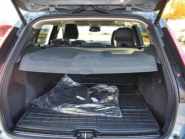 used 2023 Volvo XC40 car, priced at $31,501