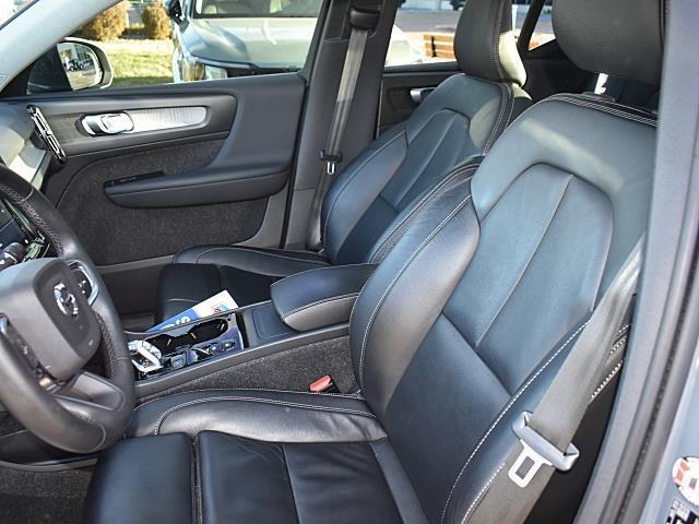 used 2023 Volvo XC40 car, priced at $31,501