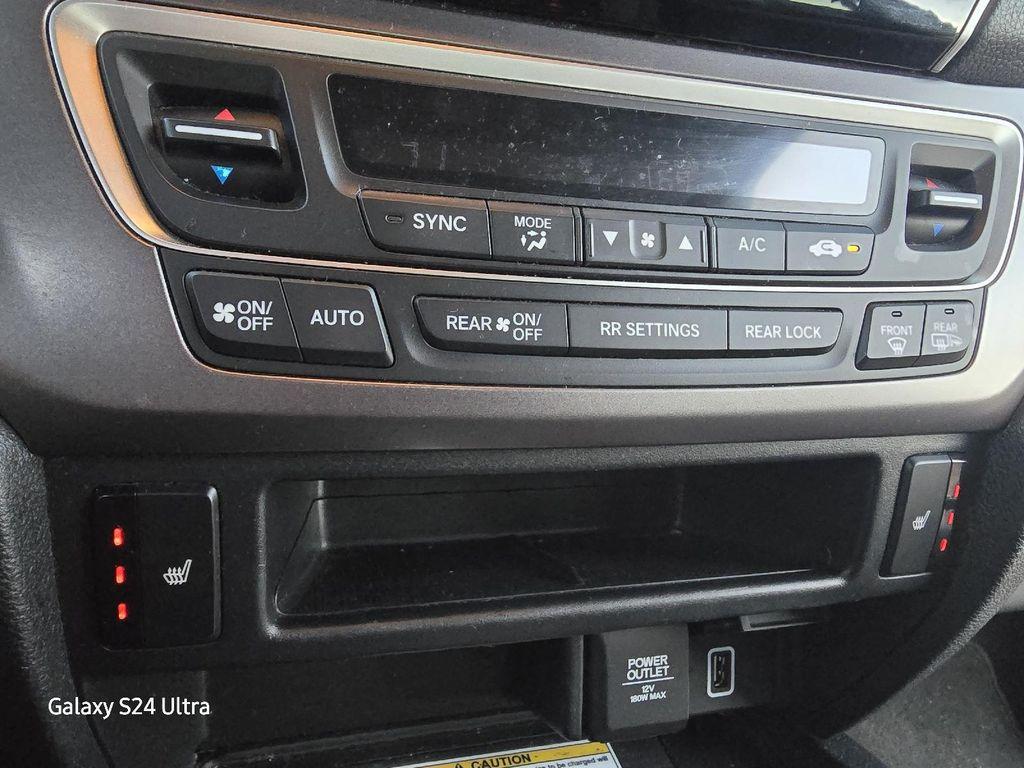 used 2021 Honda Pilot car, priced at $29,741