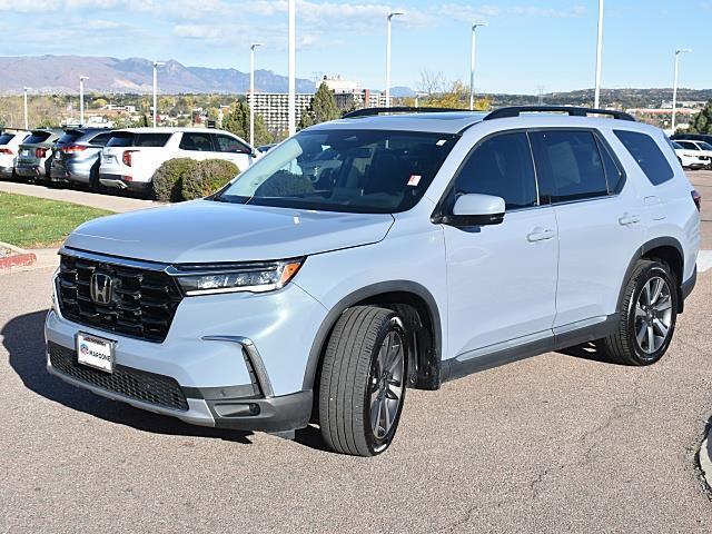 used 2023 Honda Pilot car, priced at $39,205