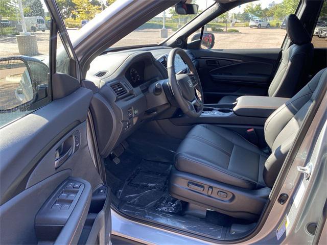 new 2025 Honda Ridgeline car, priced at $47,570