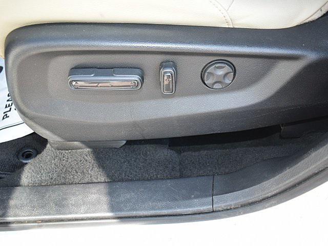 used 2021 Honda CR-V car, priced at $27,610