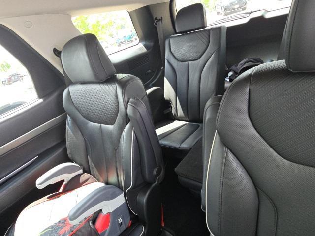 used 2024 Hyundai Palisade car, priced at $39,895