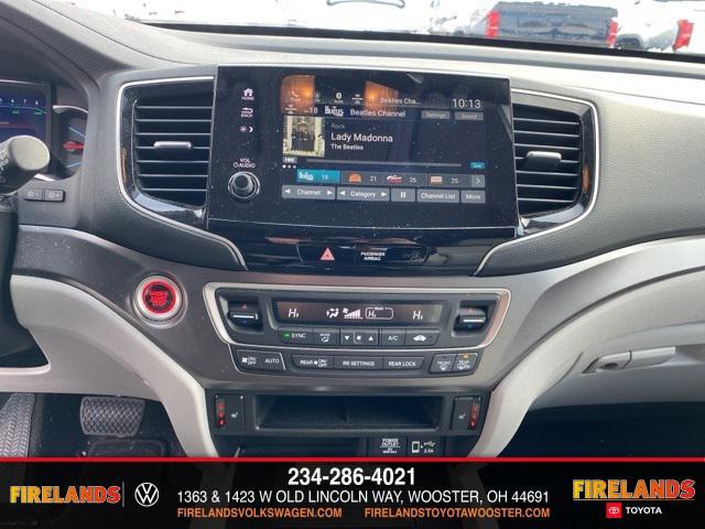 used 2022 Honda Pilot car, priced at $34,350