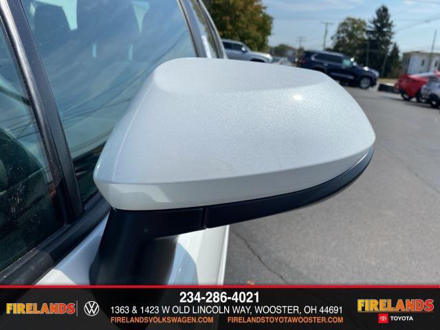 new 2025 Toyota Corolla car, priced at $23,924