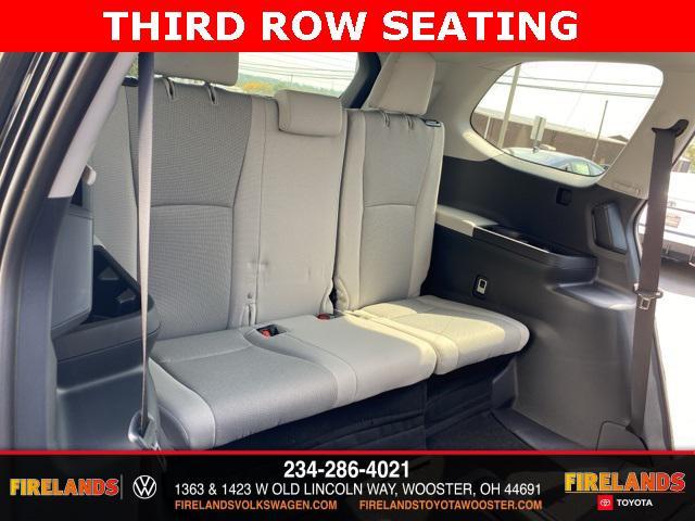new 2025 Toyota Grand Highlander car, priced at $43,018