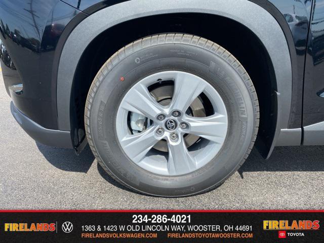 new 2025 Toyota Grand Highlander car, priced at $43,018