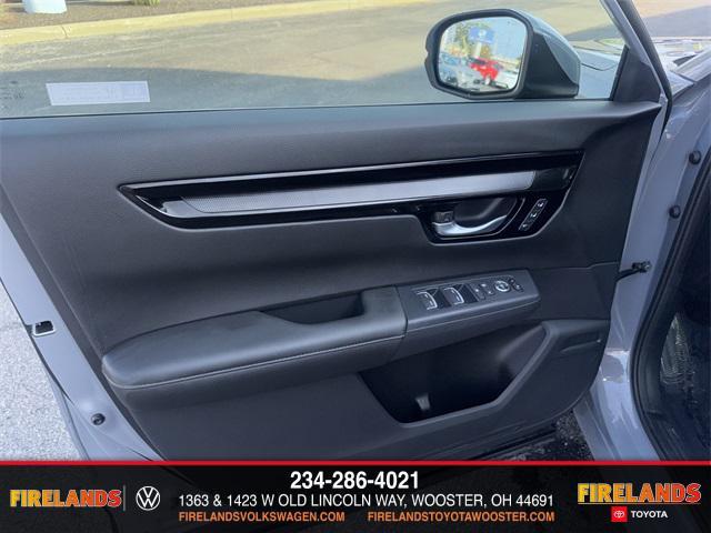 used 2025 Honda CR-V car, priced at $32,300