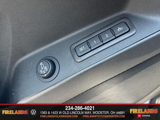 used 2021 Chevrolet Equinox car, priced at $21,500