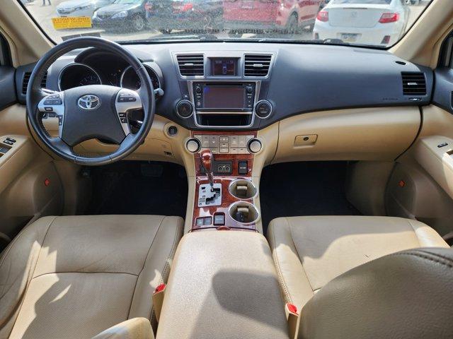 used 2013 Toyota Highlander car, priced at $14,829