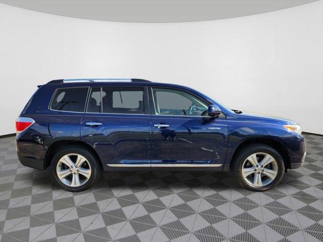 used 2013 Toyota Highlander car, priced at $14,829