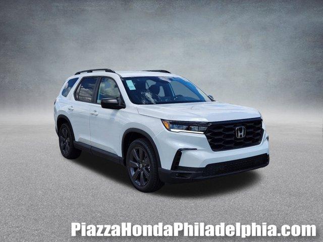 new 2025 Honda Pilot car, priced at $43,850