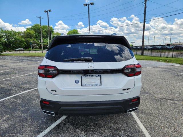 new 2025 Honda Pilot car, priced at $43,850