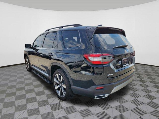 used 2025 Honda Pilot car, priced at $48,450
