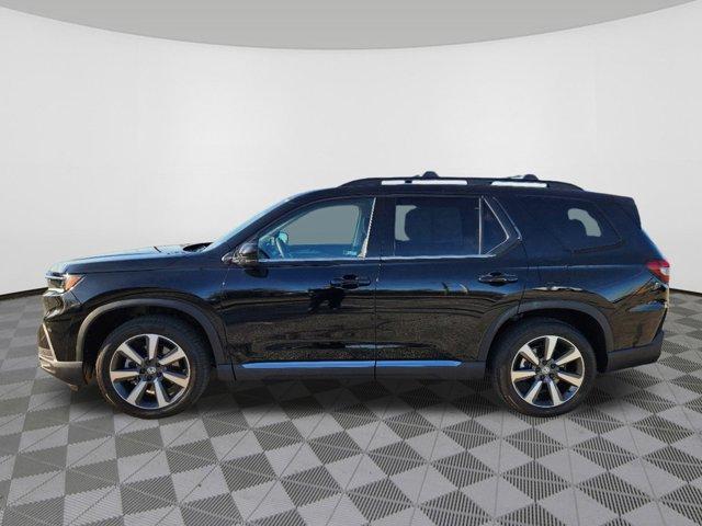 used 2025 Honda Pilot car, priced at $51,961