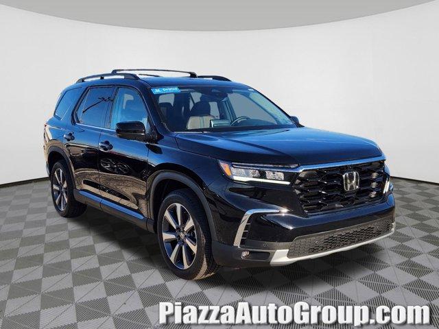 used 2025 Honda Pilot car, priced at $51,961