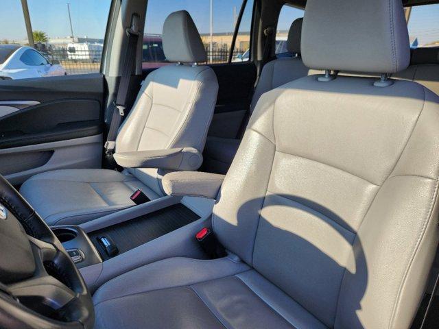 used 2022 Honda Pilot car, priced at $32,657