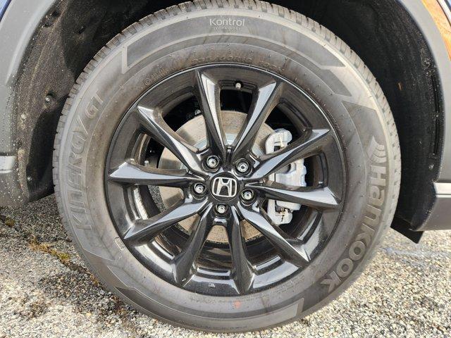 new 2026 Honda CR-V Hybrid car, priced at $39,595