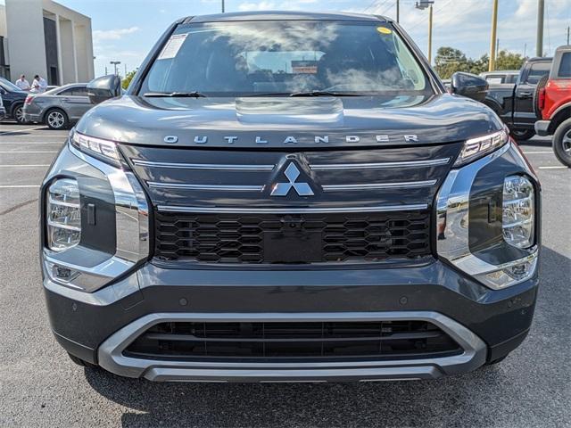 new 2025 Mitsubishi Outlander car, priced at $38,355