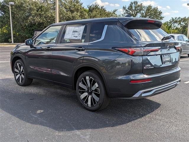 new 2025 Mitsubishi Outlander car, priced at $38,355