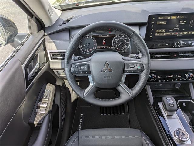 new 2025 Mitsubishi Outlander car, priced at $38,355