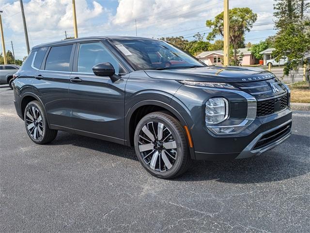 new 2025 Mitsubishi Outlander car, priced at $38,355