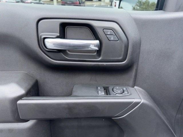 used 2024 Chevrolet Silverado 1500 car, priced at $32,998