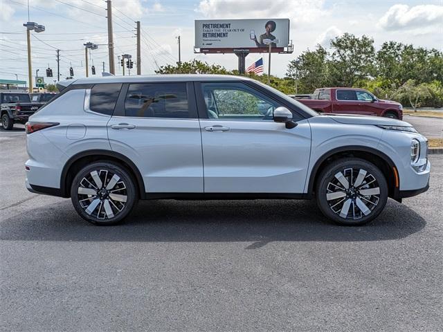 new 2025 Mitsubishi Outlander car, priced at $35,255