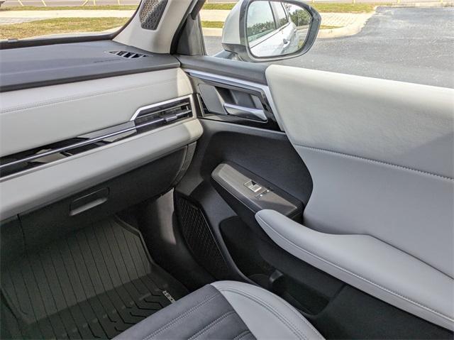 new 2025 Mitsubishi Outlander car, priced at $36,915
