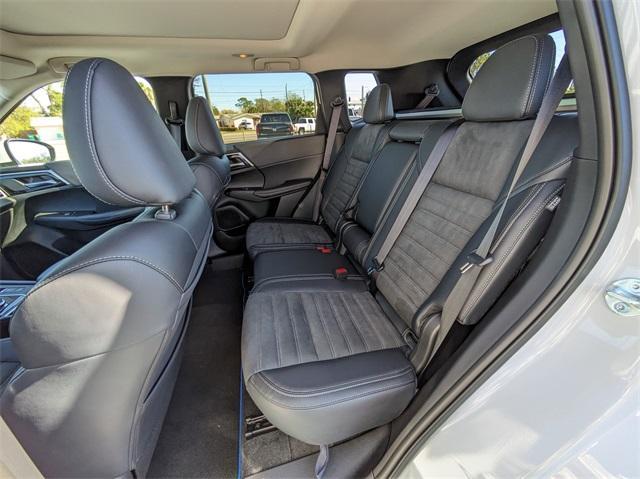 new 2025 Mitsubishi Outlander PHEV car, priced at $40,345